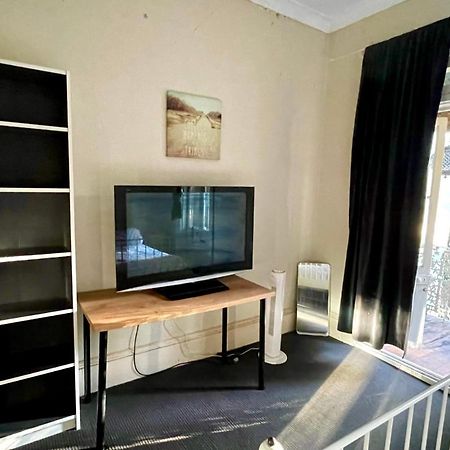Peaceful Haven Apartment Sydney Bagian luar foto